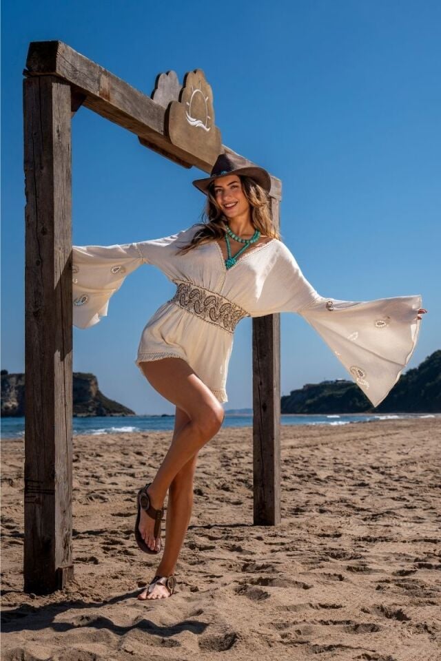 UNIQUE MINI JUMPSUIT